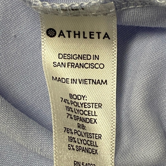 Athleta Light Blue ESSENCE SEMI FIT LONG SLEEVE T SHIRT TOP Size XL - Picture 6 of 6